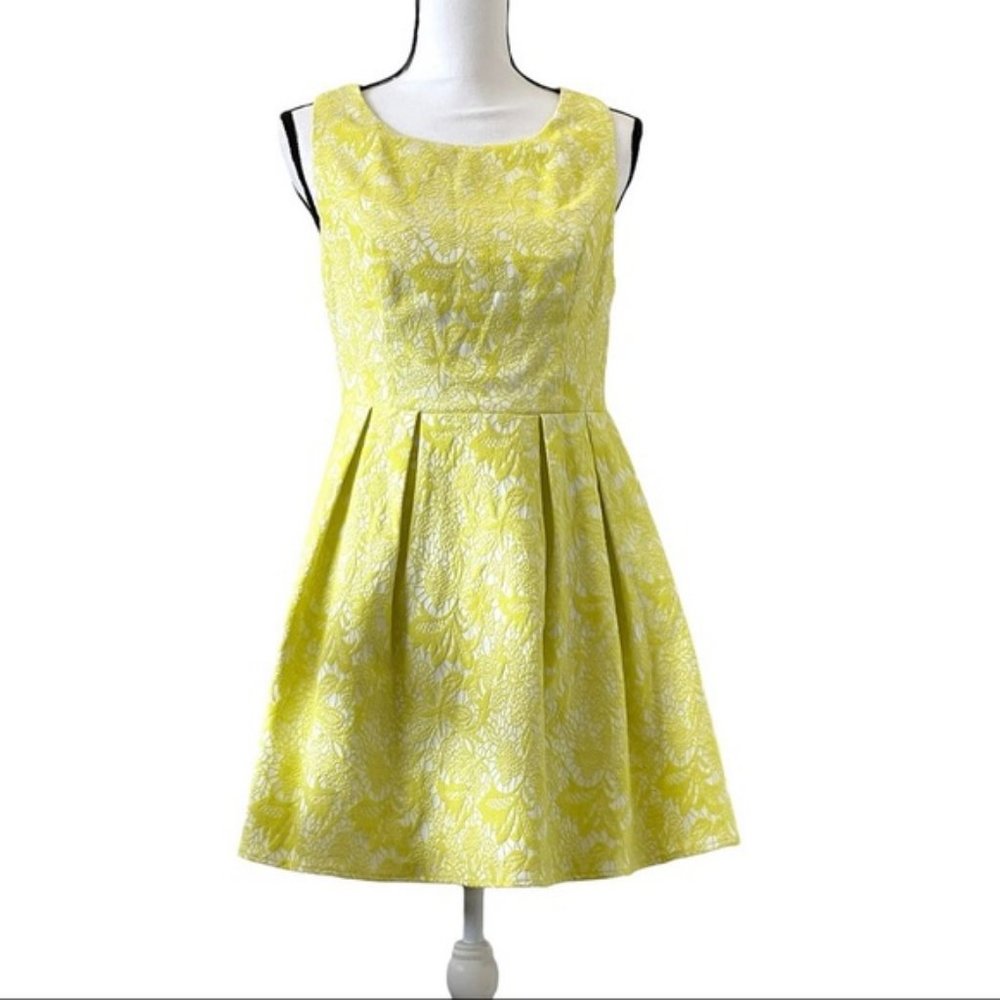 Ark & Co Women's Size M Layover Lace Yellow Dress